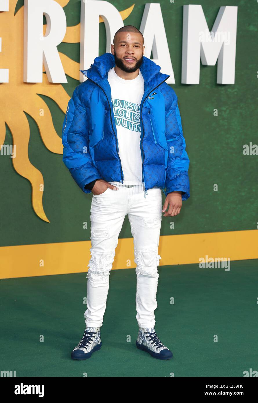 Chris Eubank Jr. nimmt an der Europa-Premiere von „Amsterdam“ auf dem Odeon Luxe Leicester Square in London, England, Teil. Stockfoto