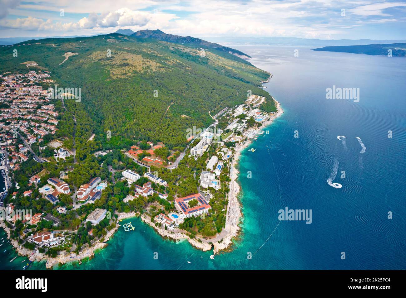 Rabac. Touristenstadt Rabac watefront aus der Vogelperspektive Stockfoto