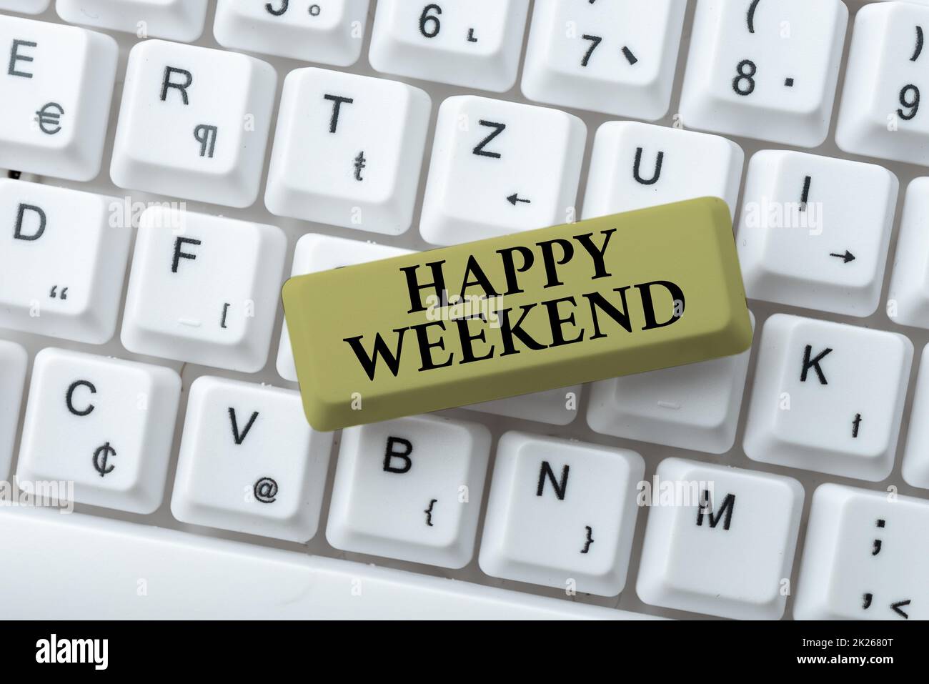 Handschrifttext Happy Weekend. Ein Wort für fröhliche Erholung am Tag ohne Büroarbeit Urlaub verbringen mit Online-Freunden, Bekanntschaft im Internet machen Stockfoto