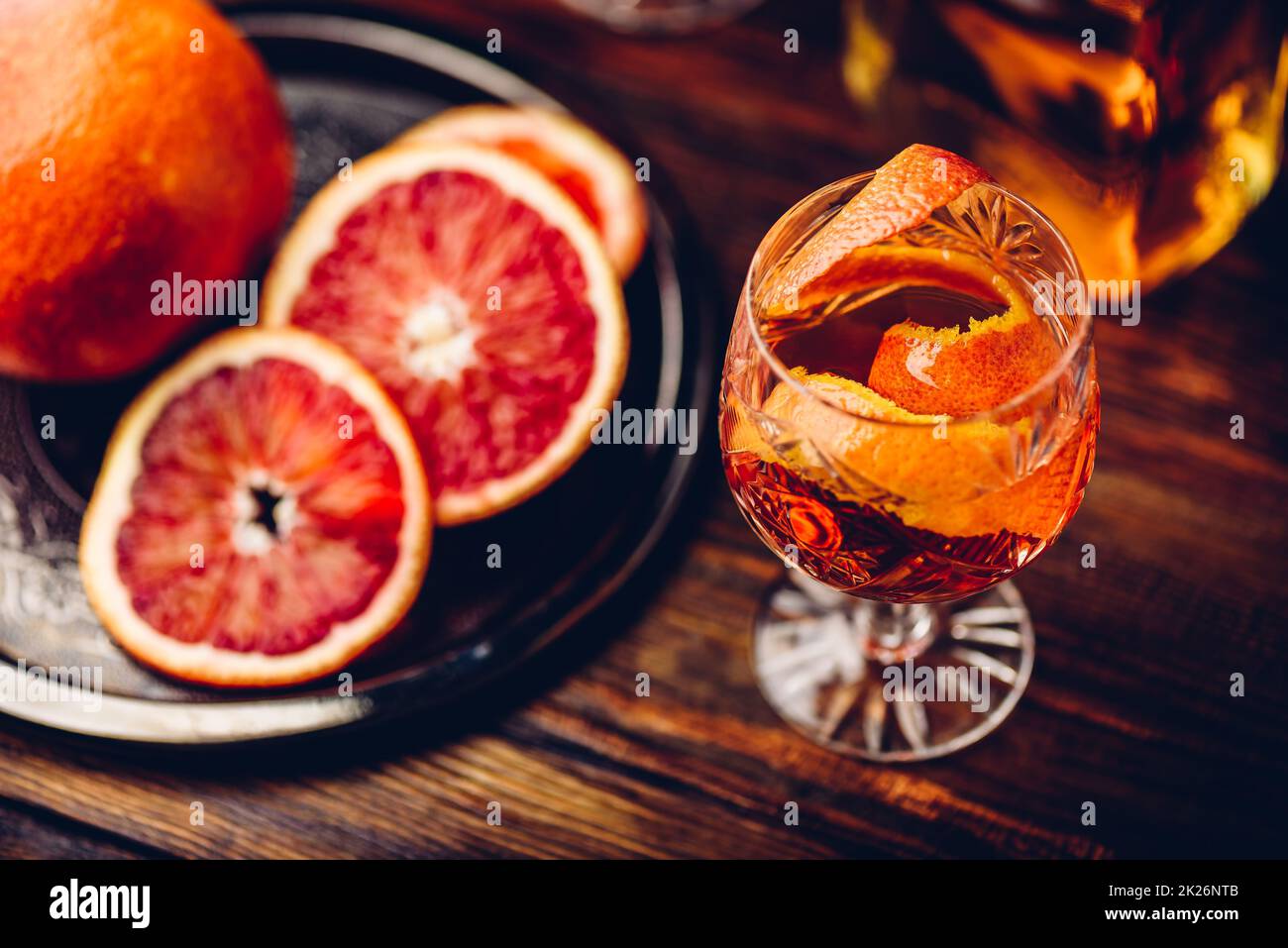 Nahaufnahme eines Glases Whiskey Sour Cocktail Stockfoto