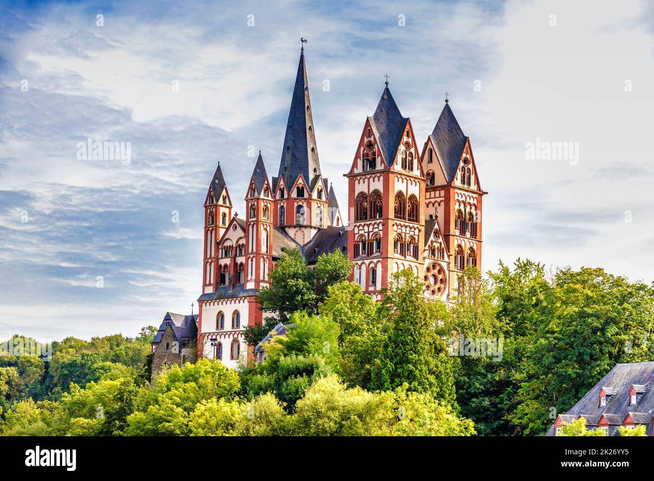 Türme von der Kathedrale in Limburg Stockfoto