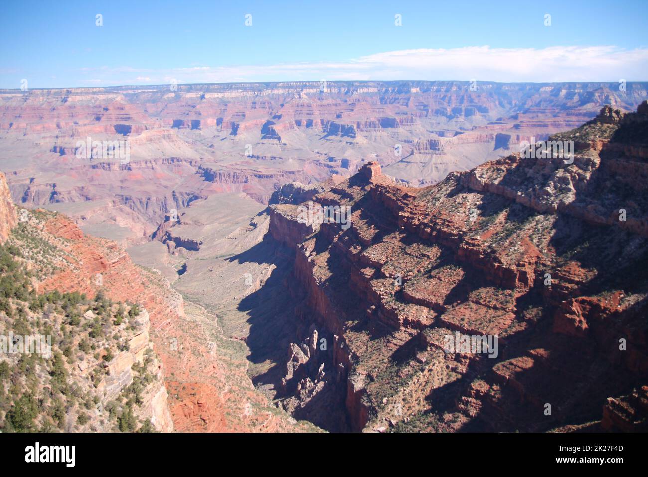 Der Blick von einem Aussichtspunkt im Grand Canyon-Nationalpark Stockfoto