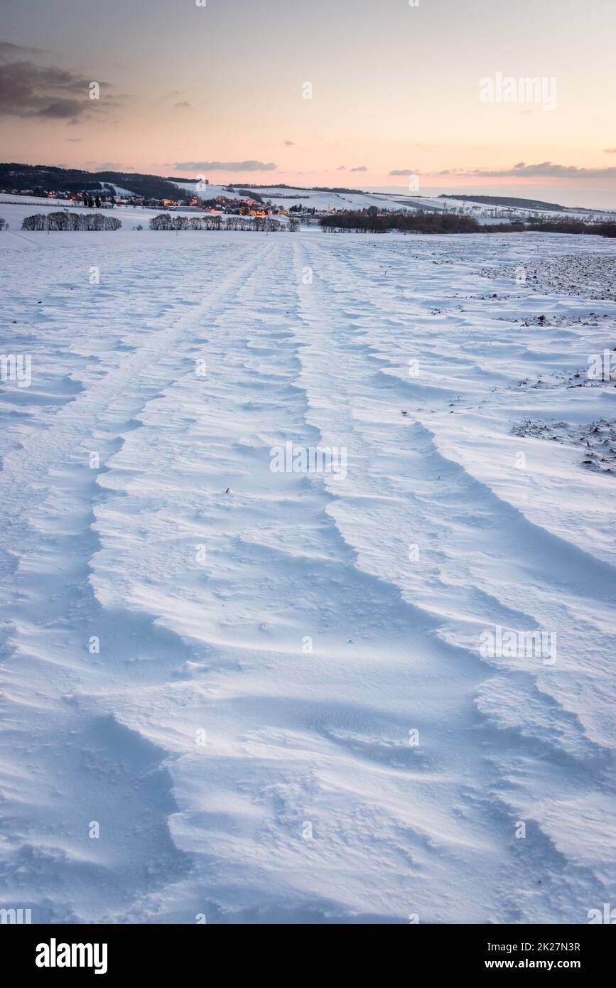 Schneestrift am Morgen burgenland Stockfoto