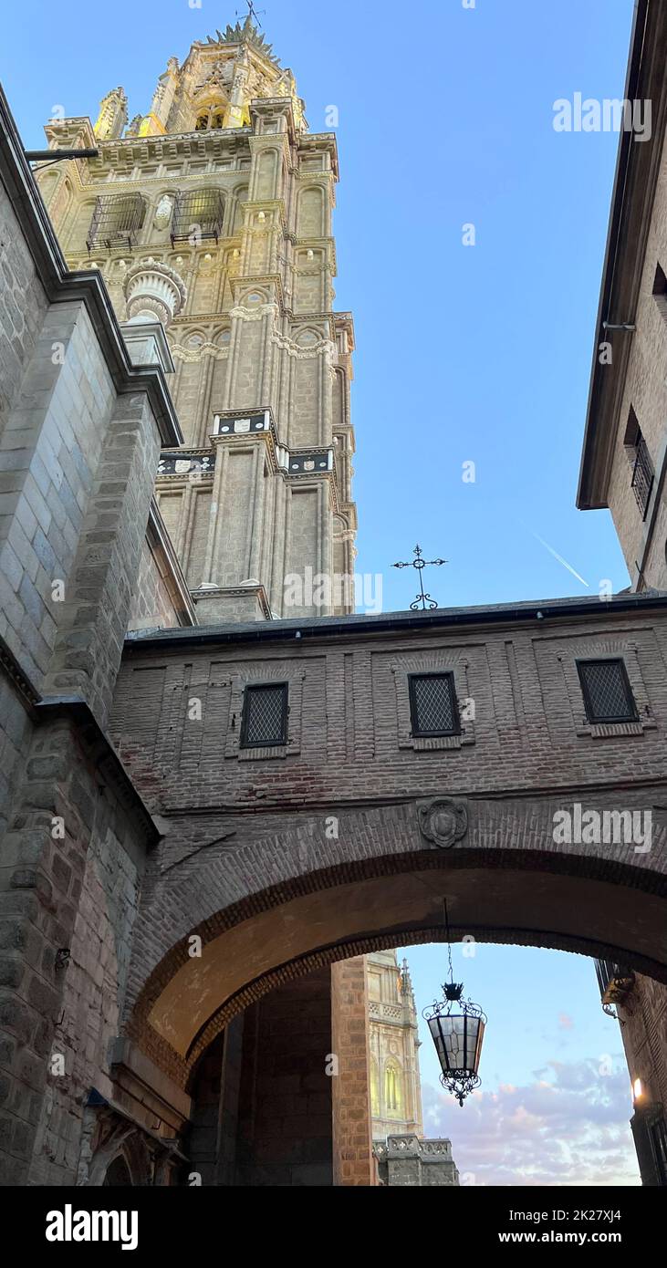 Fassade der Kathedrale von toledo Stockfoto
