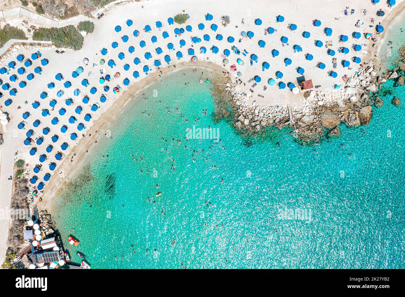 Berühmter Strand von Konnos Bay im Cape Greco Nationalpark, Zypern Stockfoto