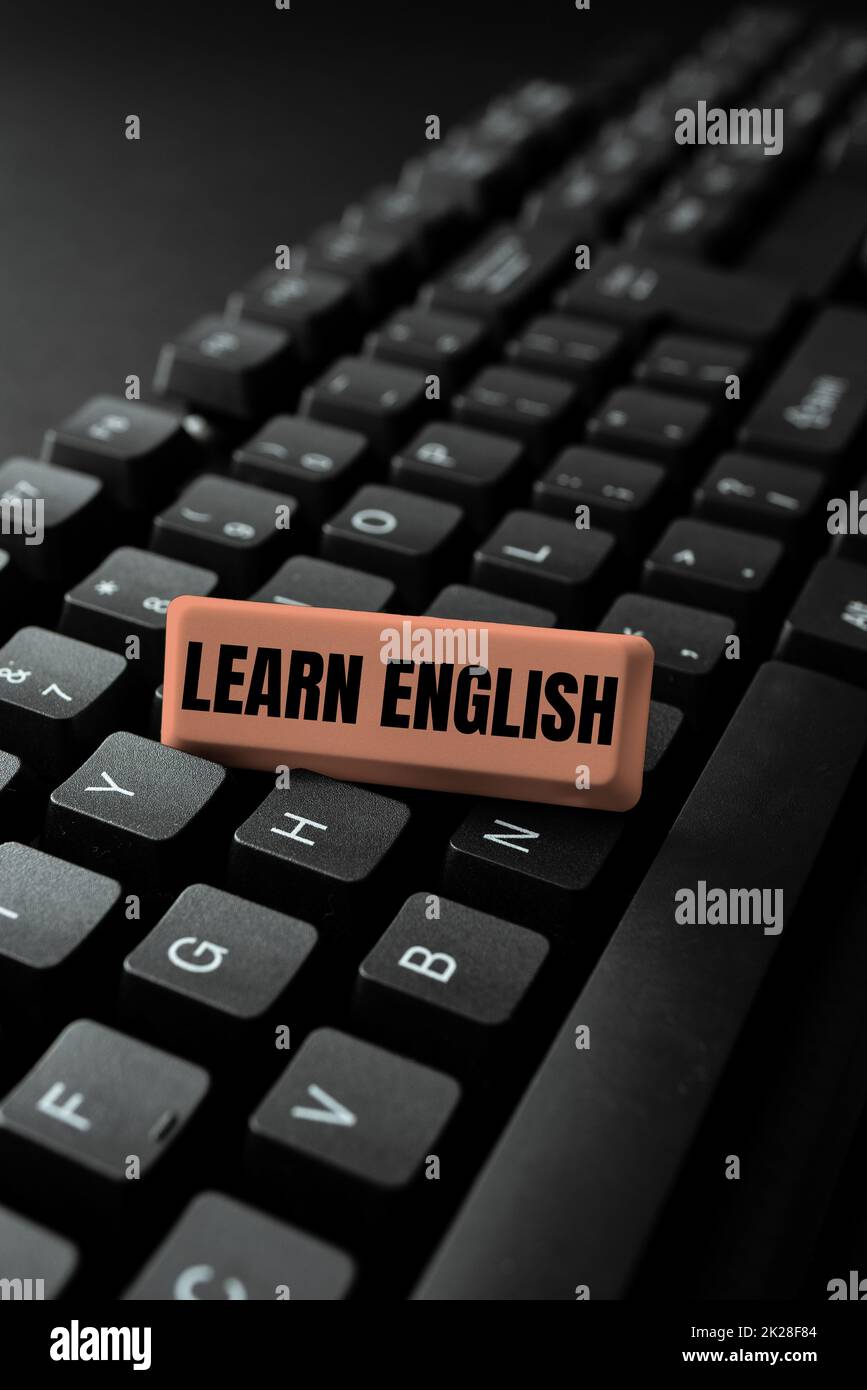 Inspiration mit Schild „Englisch lernen“. Konzeptfoto zur Schulung von Schreiben und Sprechen, mit Schwerpunkt auf der globalen Sprache Abstract Typing Statistical Records, Creating New Internet Website Stockfoto
