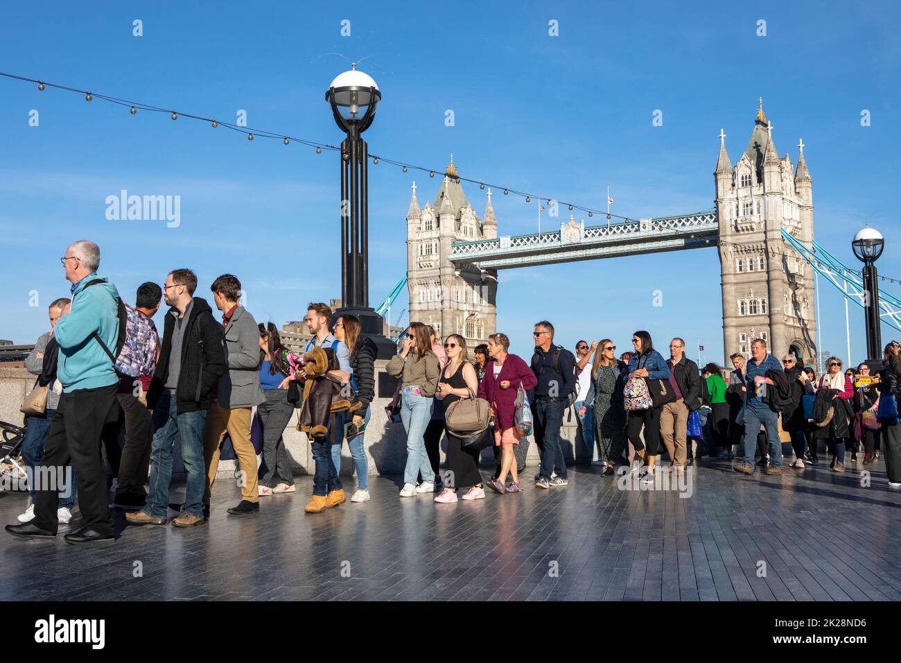 London, Großbritannien September17. 2022 Die Schlange, die im Staat