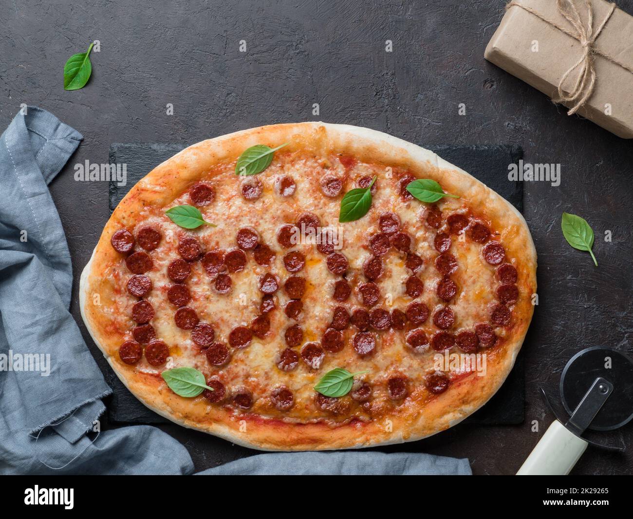 Pizza mit Ich liebe Papa Schriftzug, Kopie Raum Stockfoto