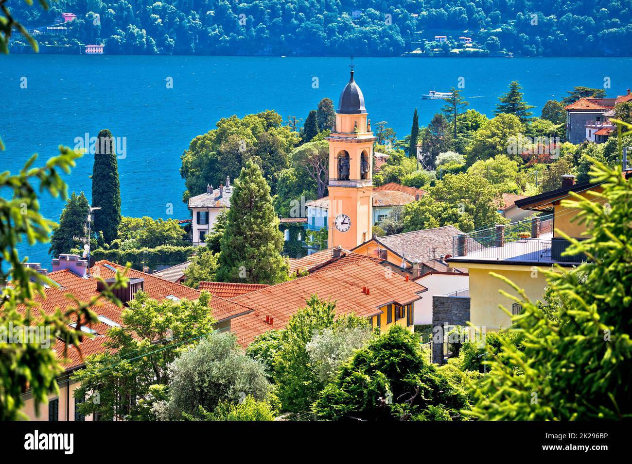 Laglio. Idyllische Stadt Laglio und Panoramablick auf den Comer See Stockfoto