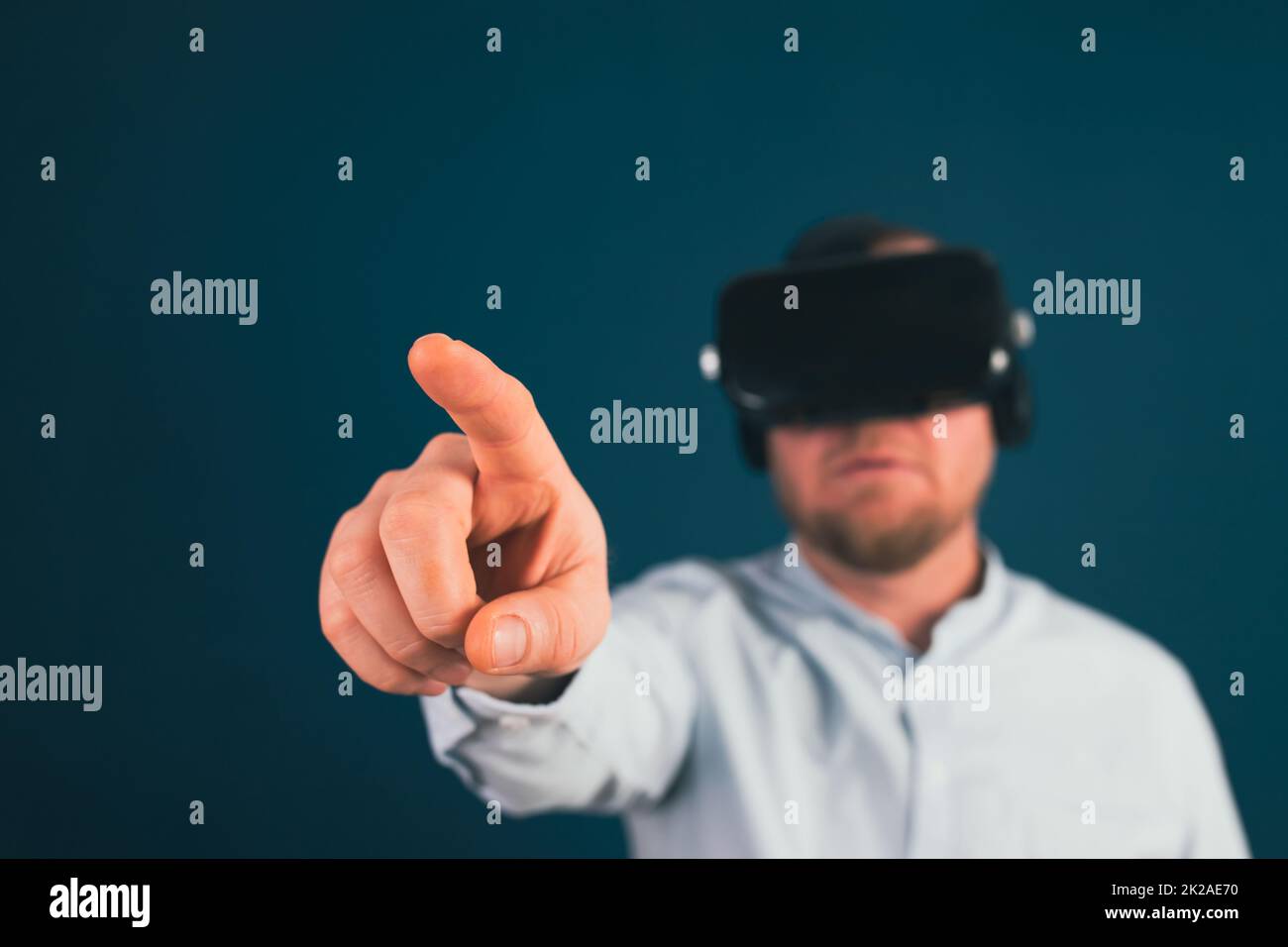 Metaverse-Technologie-Konzept. Virtuelle erweiterte Realität in sozialen Netzwerken. Stockfoto