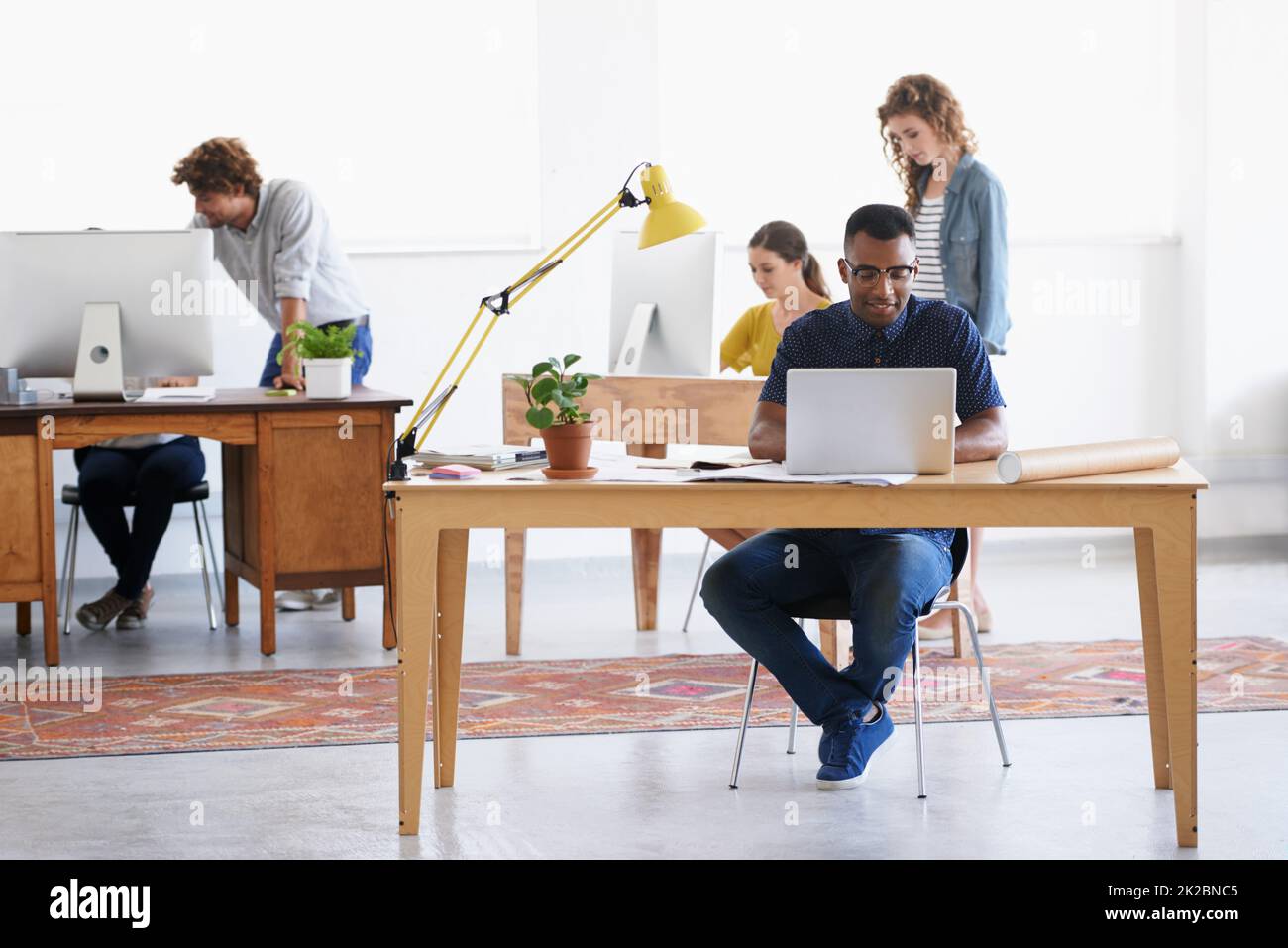 Wie Sieht Ihre Perfekte Arbeitsumgebung Aus Coole arbeitsumgebung -Fotos und -Bildmaterial in hoher Auflösung – Alamy