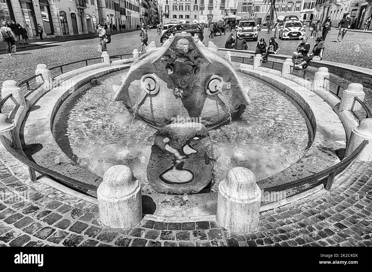 Die Fontana della Barcaccia, ein Wahrzeichen Roms Stockfoto