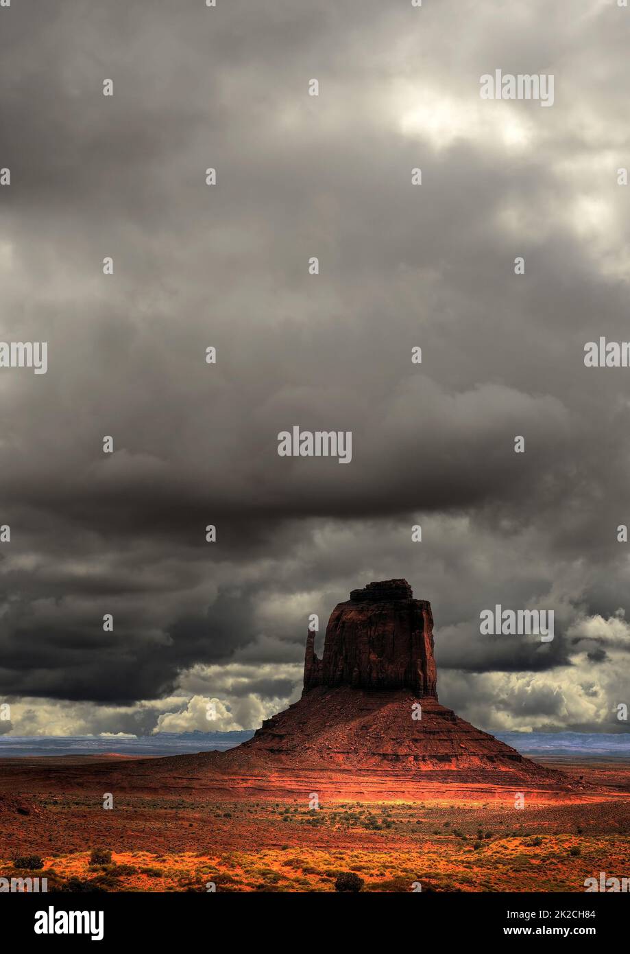 Wolkenkratzer Monument Valley Navajo Nation Stockfoto