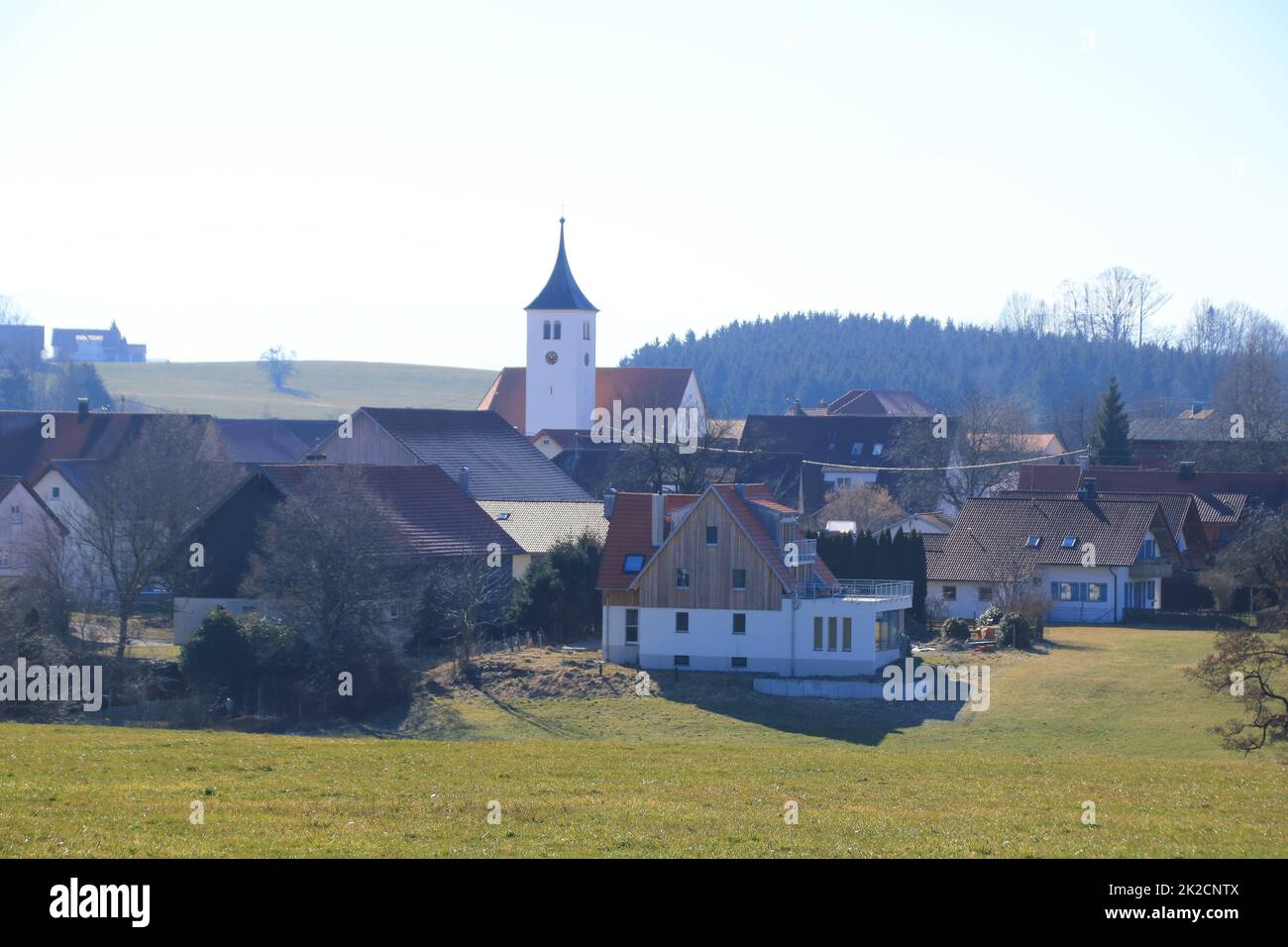 Blick auf die Stadt Roetenbach in der Nähe von Wolfegg Stockfoto