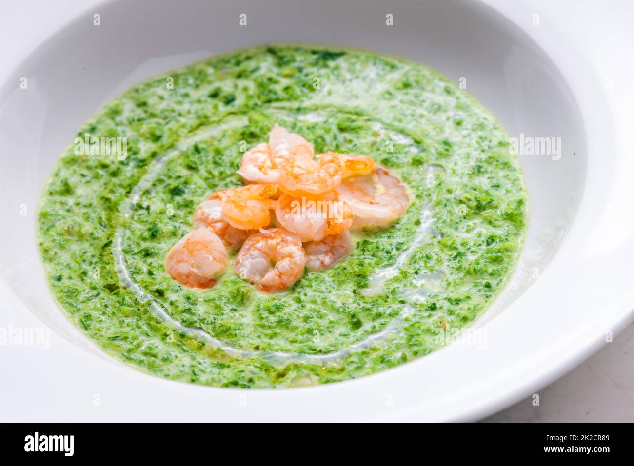 Garnelen für die suppe -Fotos und -Bildmaterial in hoher Auflösung – Alamy