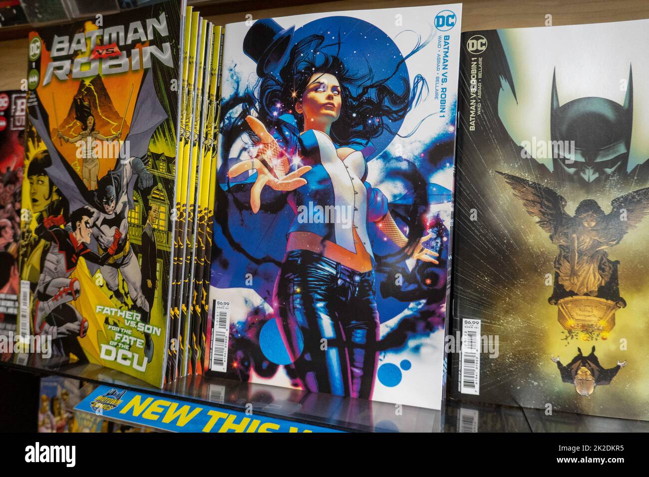 Midtown Comics Store ist ein seit langem etablierter Anbieter von Popkultur, New York City, USA 2022 Stockfoto