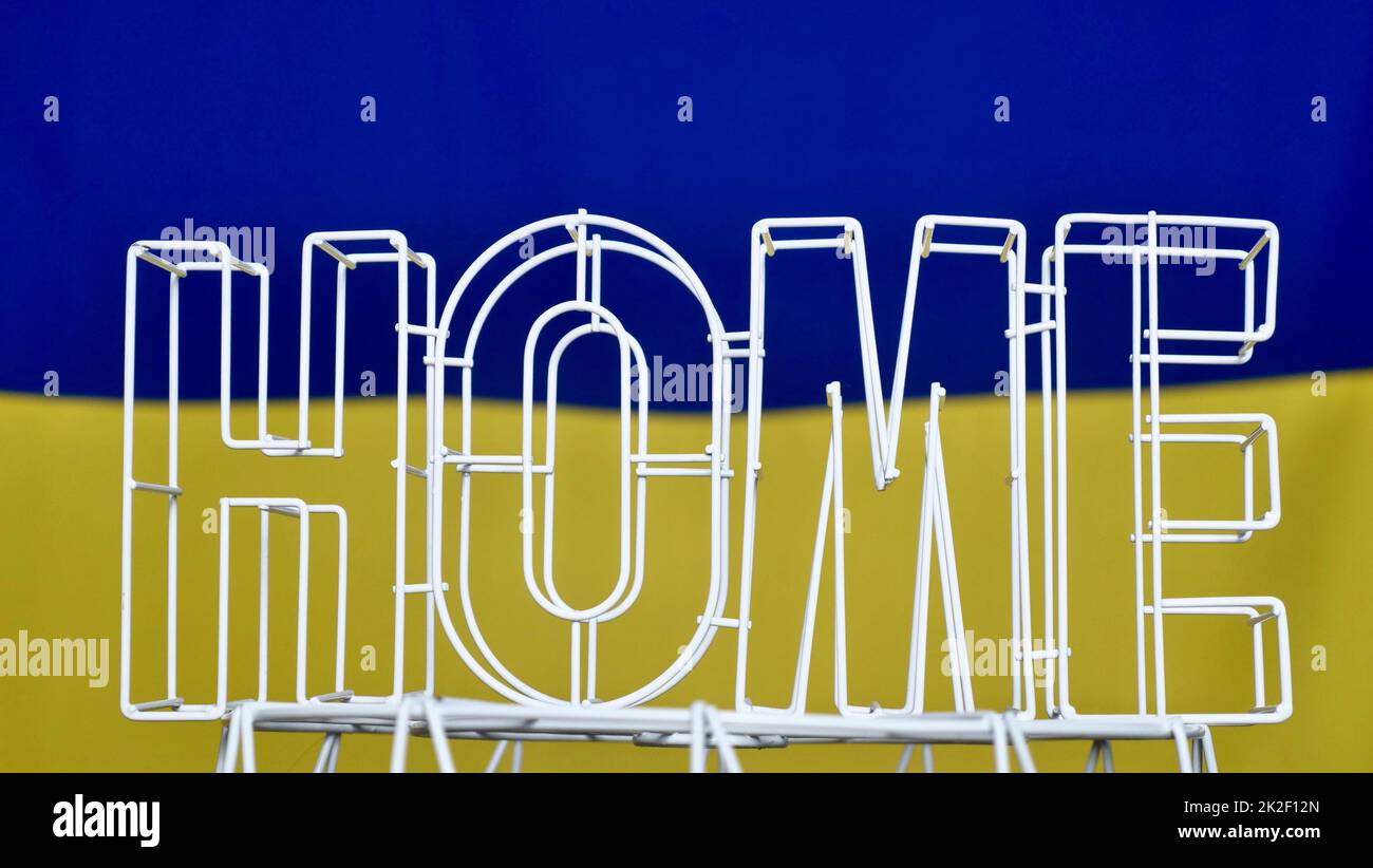Die Heimat ist die Ukraine. Nationalflagge - gelb-blau Stockfoto