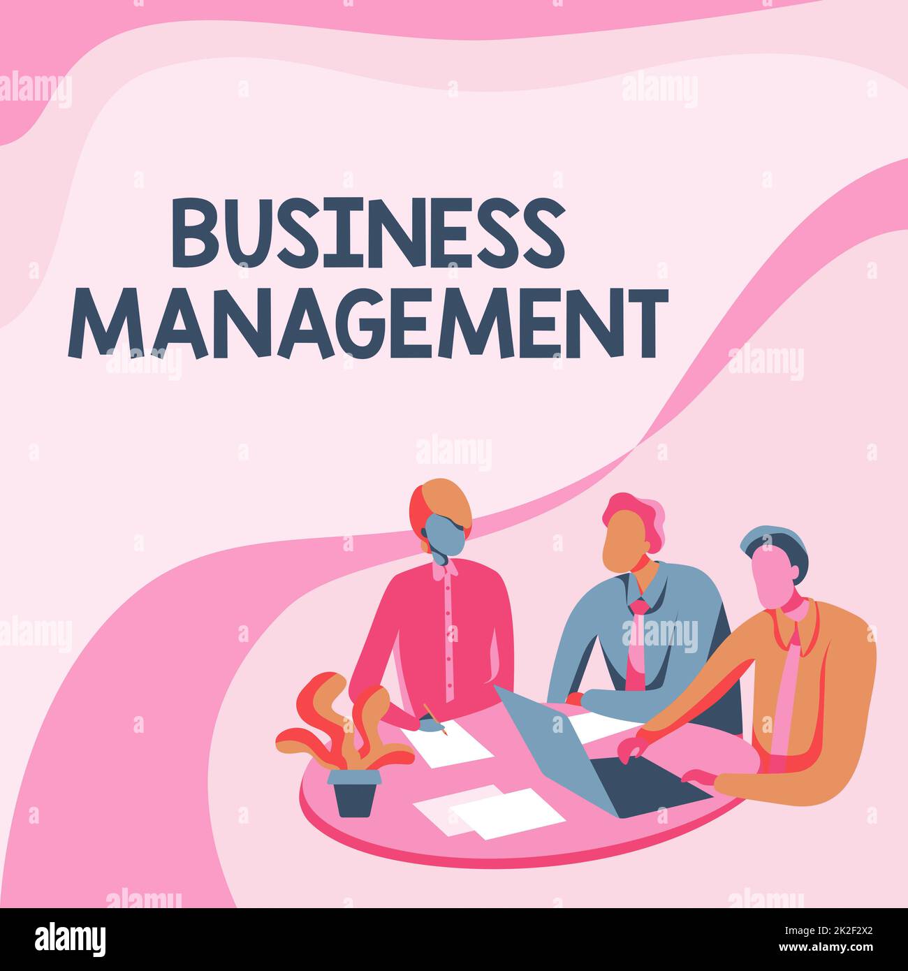 Schild mit Anzeige von Business Management. Ein Wort über die Beaufsichtigung der Koordination von Mitarbeitern im Geschäftsbetrieb Zeichnen auf einem Schreibtisch mit Laptop und Diskussion. Stockfoto