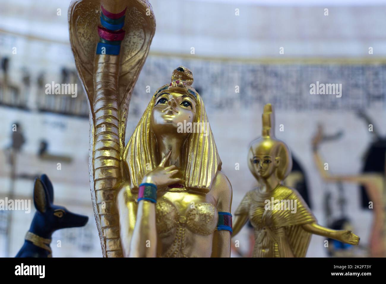 Egyptian goddess cleopatra -Fotos und -Bildmaterial in hoher Auflösung