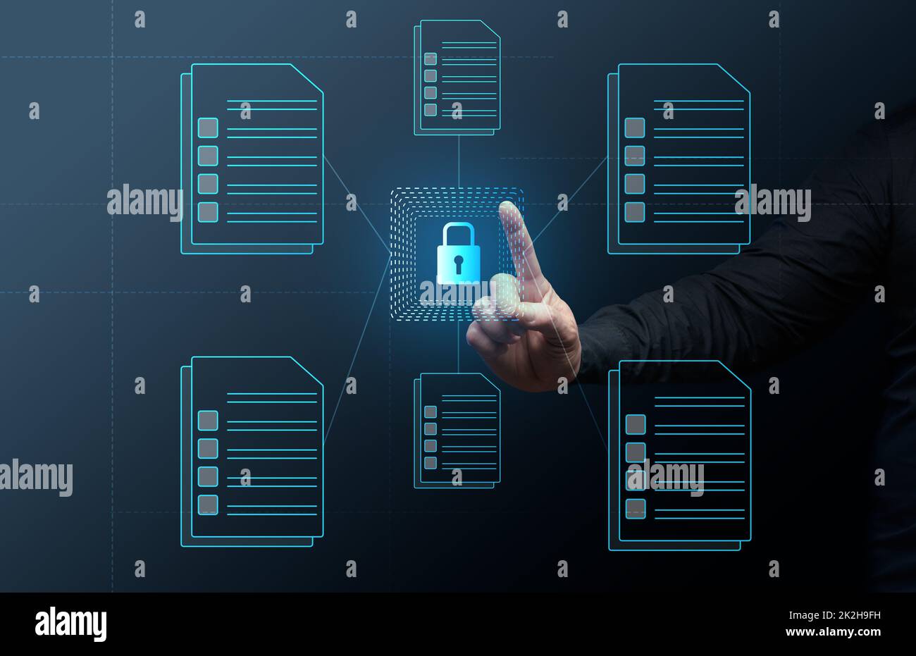 Datenschutz. Schutz personenbezogener Daten und des Dokumentenmanagementsystems des Unternehmens. Software für die Sicherheit, Suche und Verwaltung von Unternehmensdateien Stockfoto