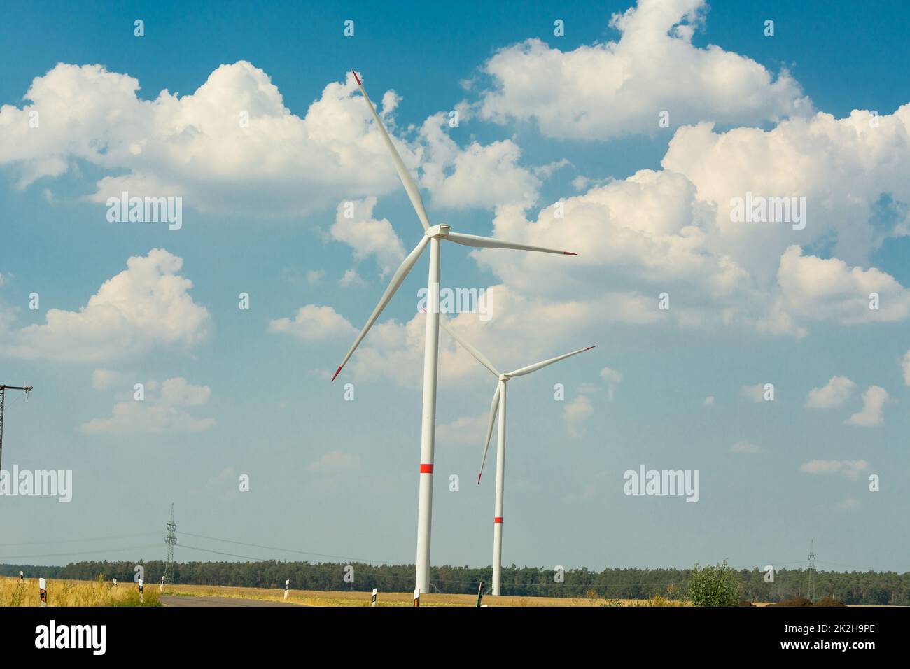 Windturbinen für erneuerbare Energien Stockfoto