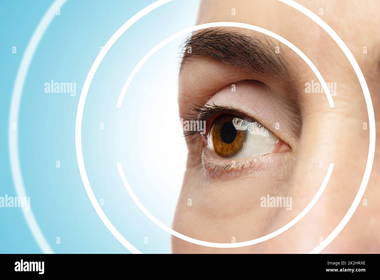 Konzepte der Laser-Augenchirurgie oder Visuskontrolle Stockfoto
