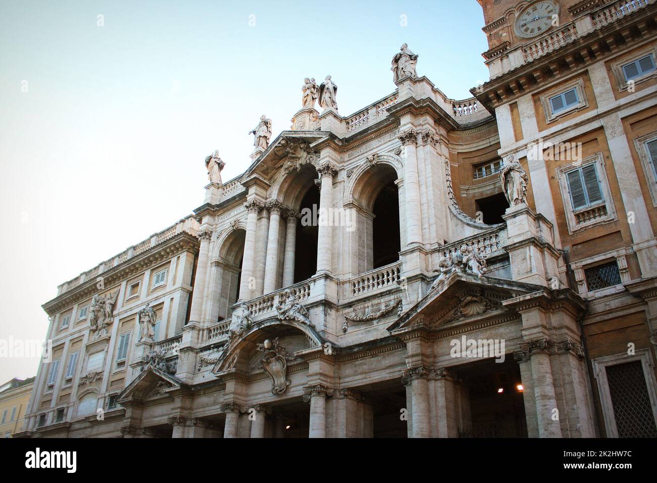 Rom, Italien - 30. Dezember 2018: Basilica di Santa Maria Maggiore in Rom, Italien. Santa Maria Maggiore ist eine päpstliche große Basilika und die größte katholische Marienkirche in Rom, Italien. Stockfoto