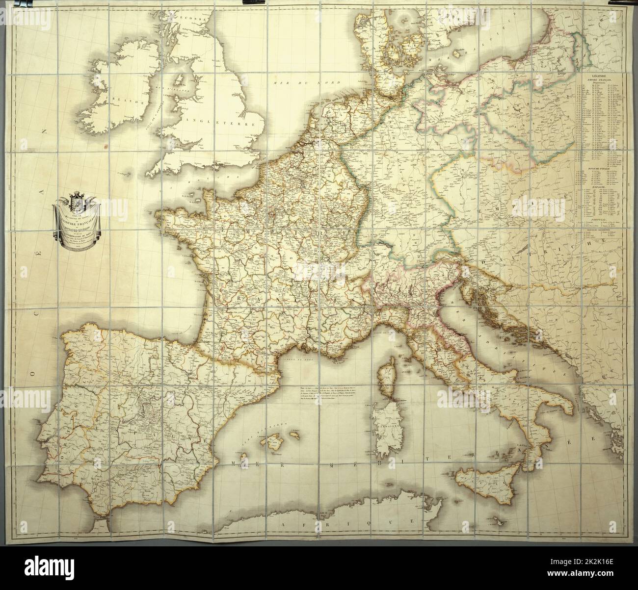 Karte des französischen Kaiserreichs in 1812 Personale Kopie des Imperators für seine topographische Studie Papier mit Seide ausgekleidet (110 x 80 cm) Eine Kiste enthält die Karte (siehe PJC03041 CHA288) Stockfoto