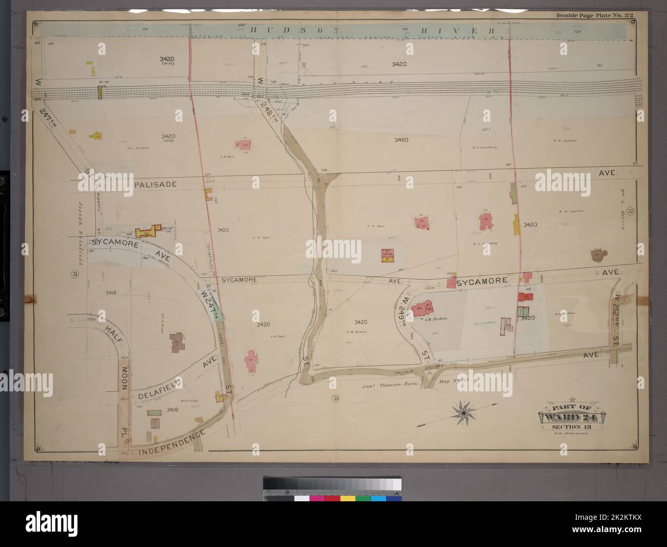 Kartografisch, Karten. 1901. Lionel Pincus und Prinzessin Firyal Map Division. Bronx (New York, N.Y.), Immobilien , New York (Bundesstaat) , New York Doppelseitenteller Nr. 52, Teil von ward 24, Abschnitt 13: Begrenzt durch Hudson River, W. 252. Street, Independence Avenue, Half Moon Place und W. 247. Street Stockfoto