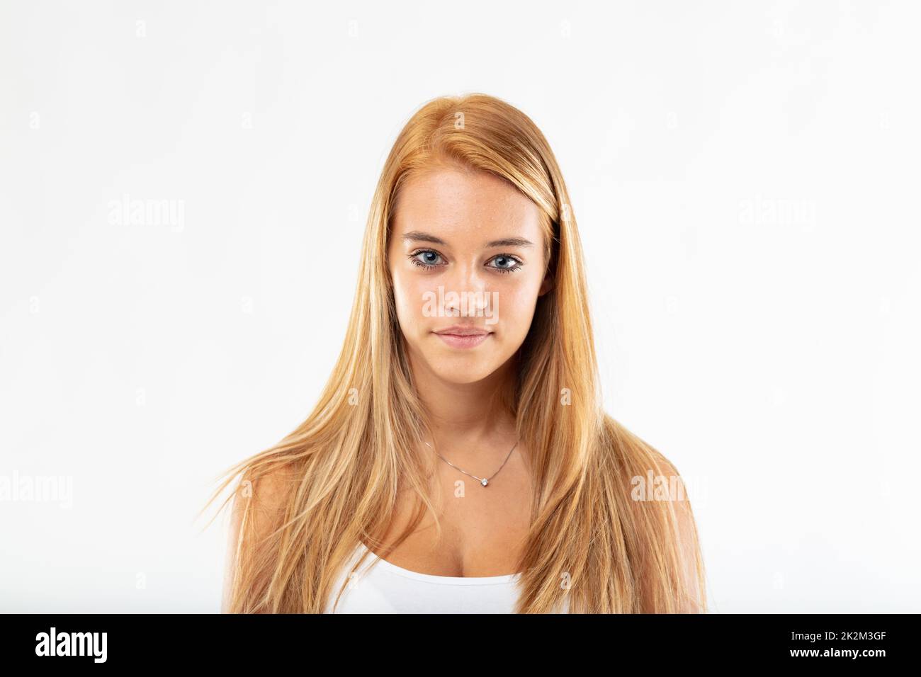 Porträt eines attraktiven jungen Schülers mit Akne Stockfoto