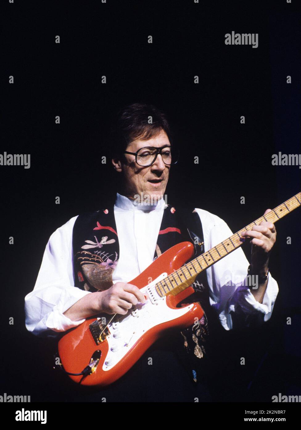 HANK MARVIN ; live in der Royal Albert Hall, London, UK ; 20. November 1995 ; Credit : Mel Longhurst / Performing Arts Images ; www.performingartsimages.com Stockfoto