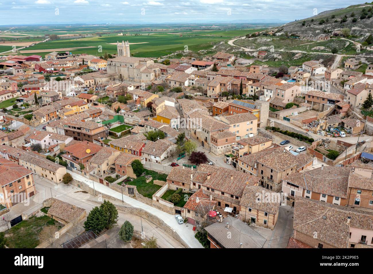 Allgemeiner Überblick über Castrojeriz (Provinz Burgos, Spanien). Stockfoto