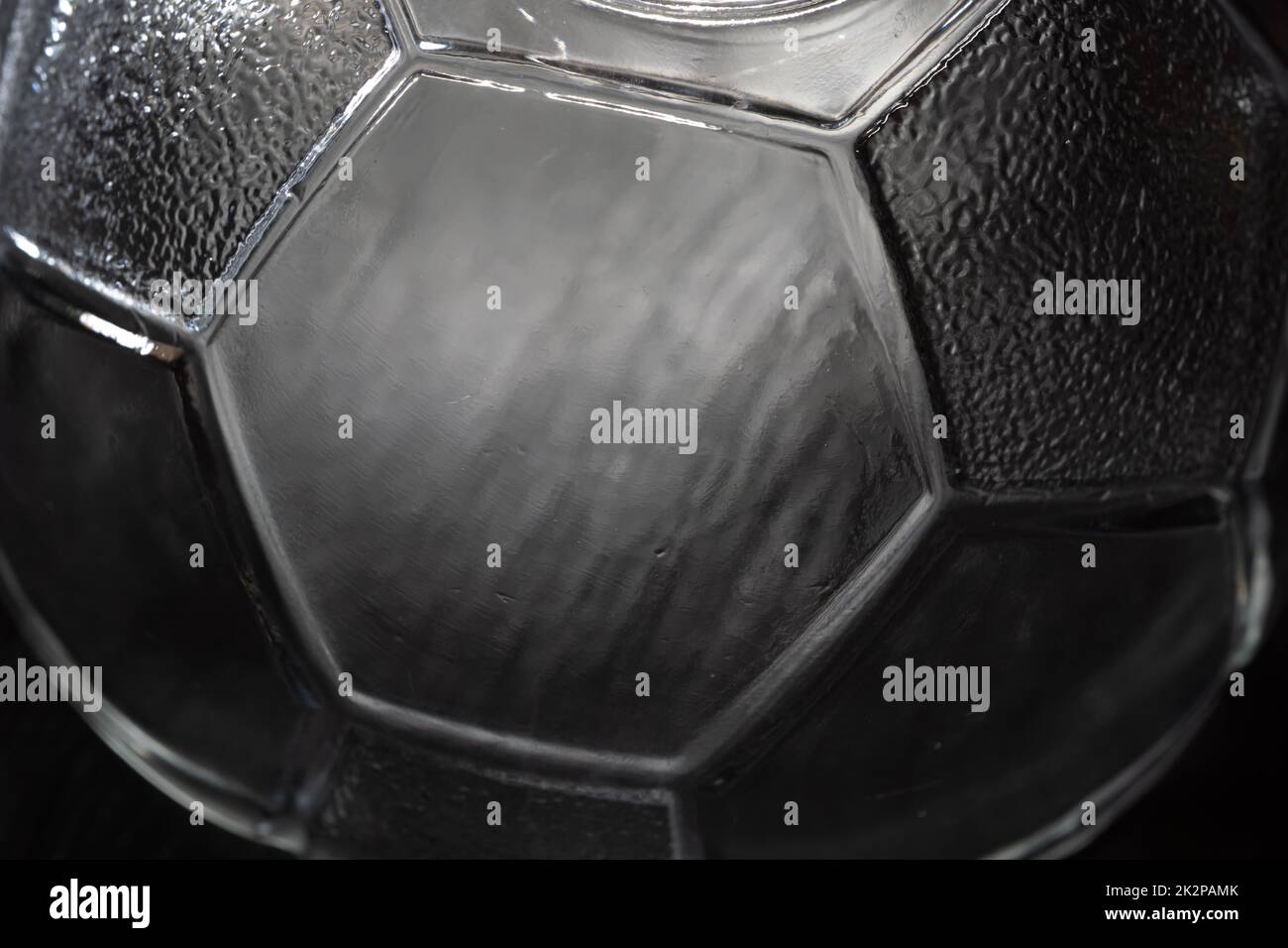 Transparente Glasschüssel. Makrofotografie Stockfoto