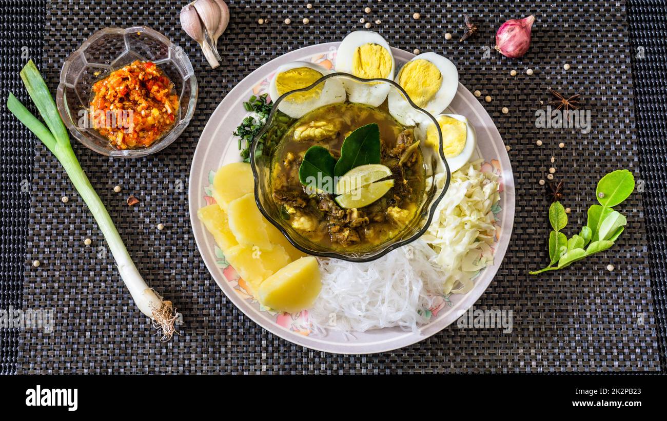 Soto Ayam Indonesische traditionelle Küche Stockfoto