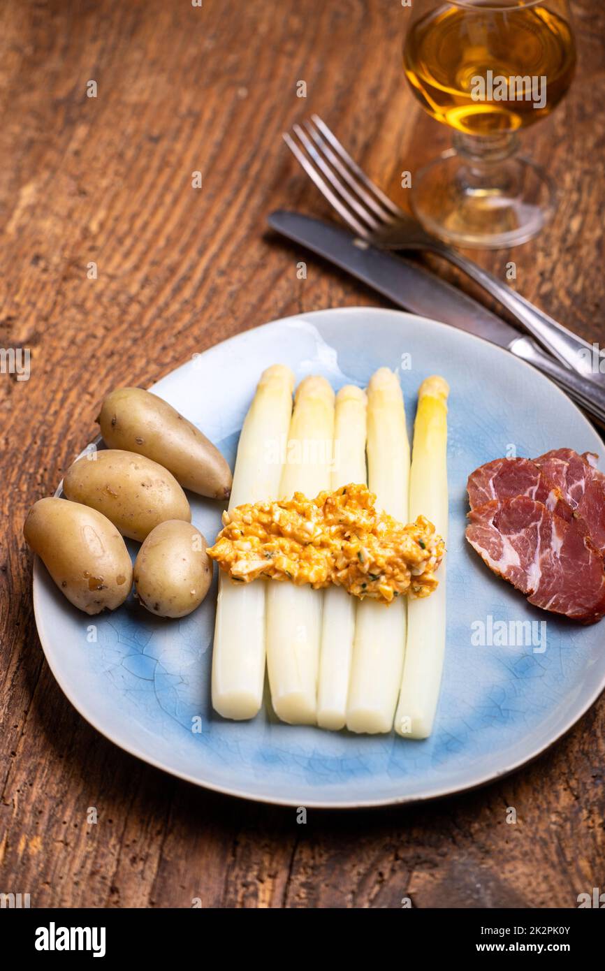 weißer Spargel Stockfoto