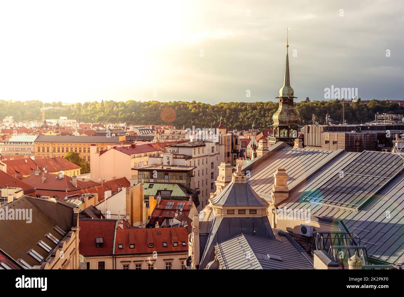 Dächer des alten Prag. Tschechische Republik Stockfoto