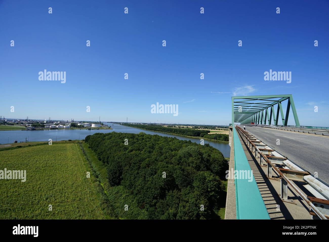 Hohe Brücke über den Nord-Ostsee-Kanal, Schleswig Holstein Deutschland Stockfoto