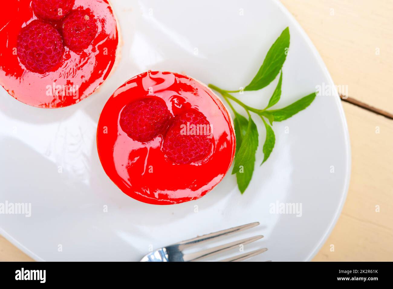 frischen Kuchen Himbeer-Mousse dessert Stockfoto