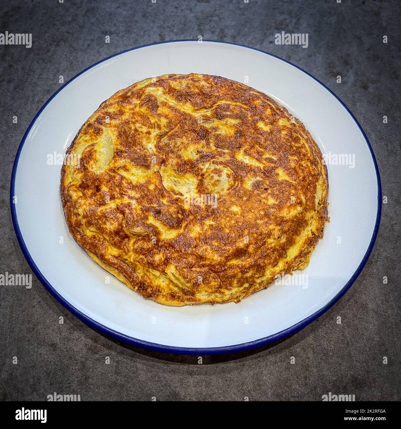 Tortilla Espanyol, Spanische Omelette, Tortilla De Patatas. Stockfoto