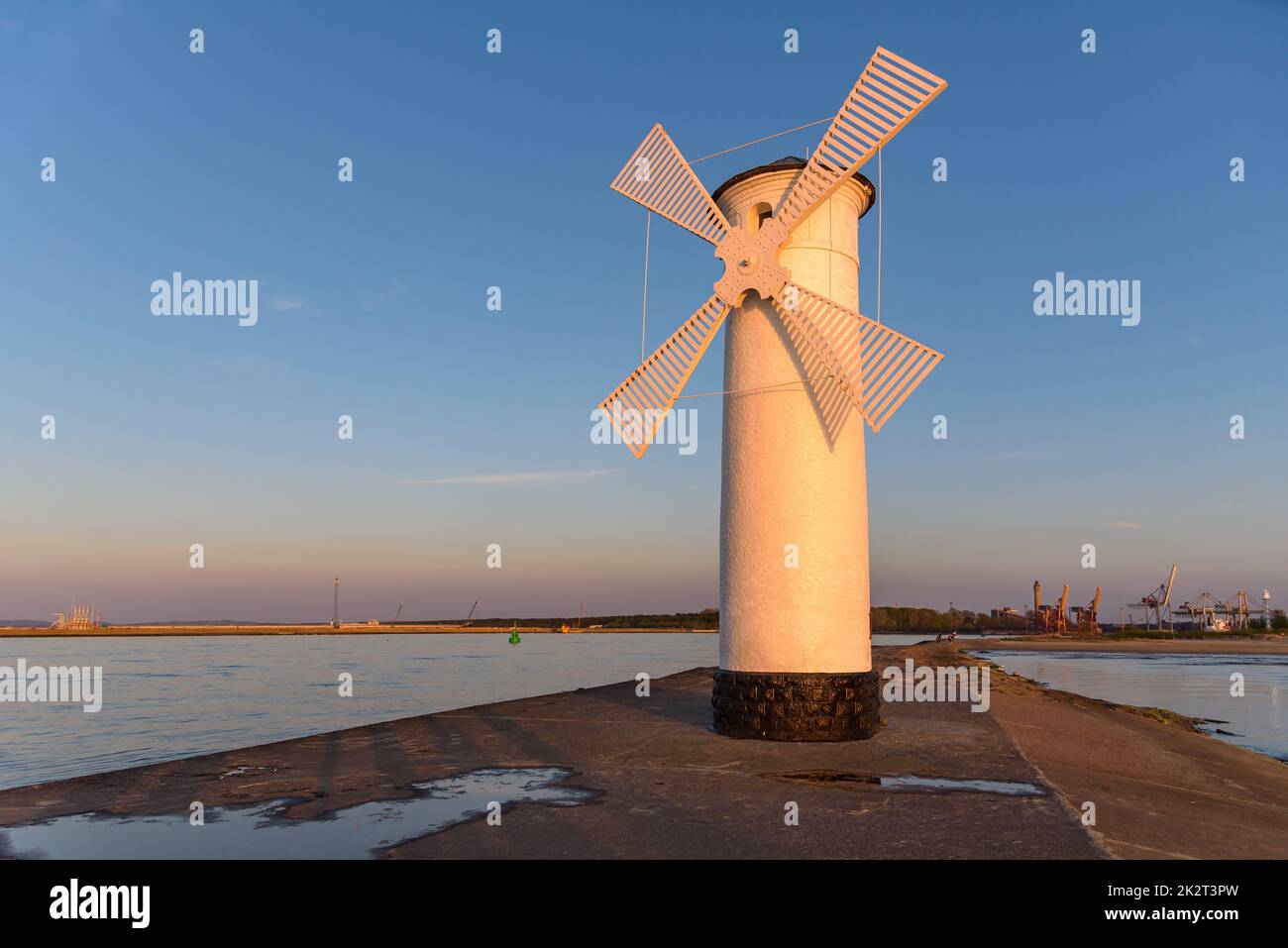 Stawa Mlyny, ein offizielles Symbol von Swinoujscie bei Sonnenuntergang Stockfoto