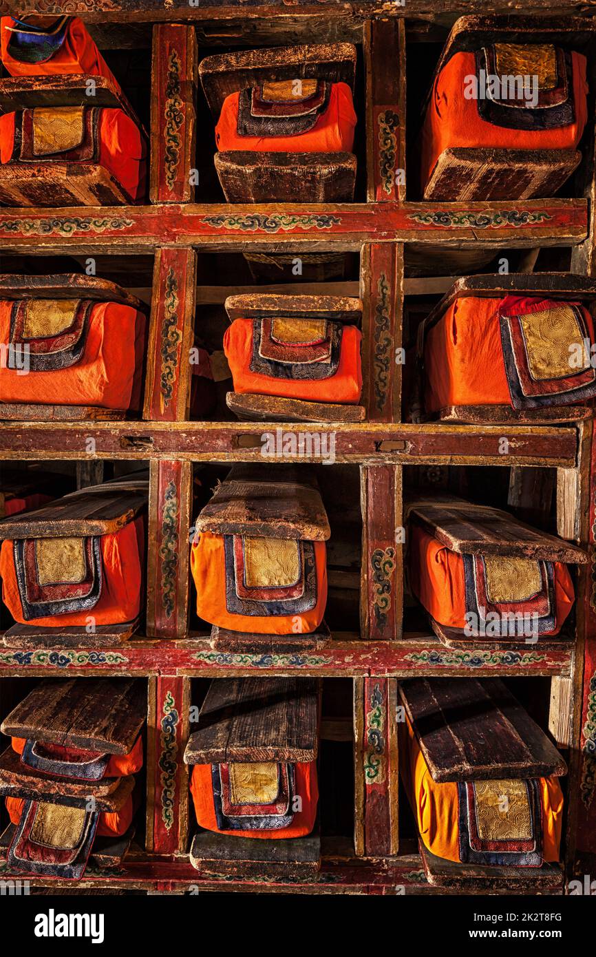 Handschriften-Folios im tibetisch-buddhistischen Kloster Stockfoto