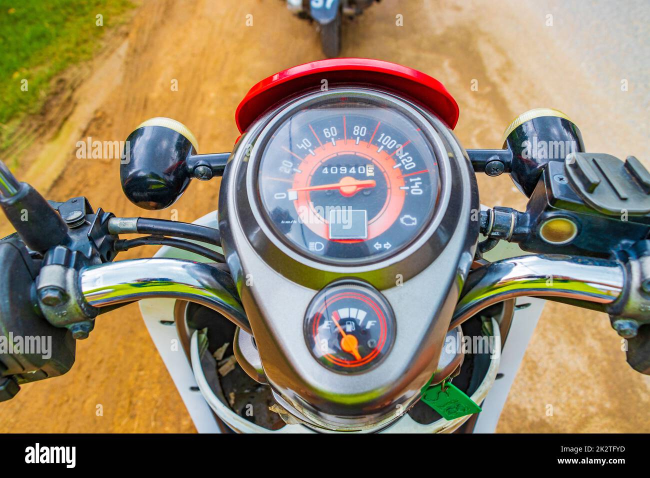 Motorroller Mopeds Motorräder oder Motorräder von Koh Samui Thailand zu mieten. Stockfoto