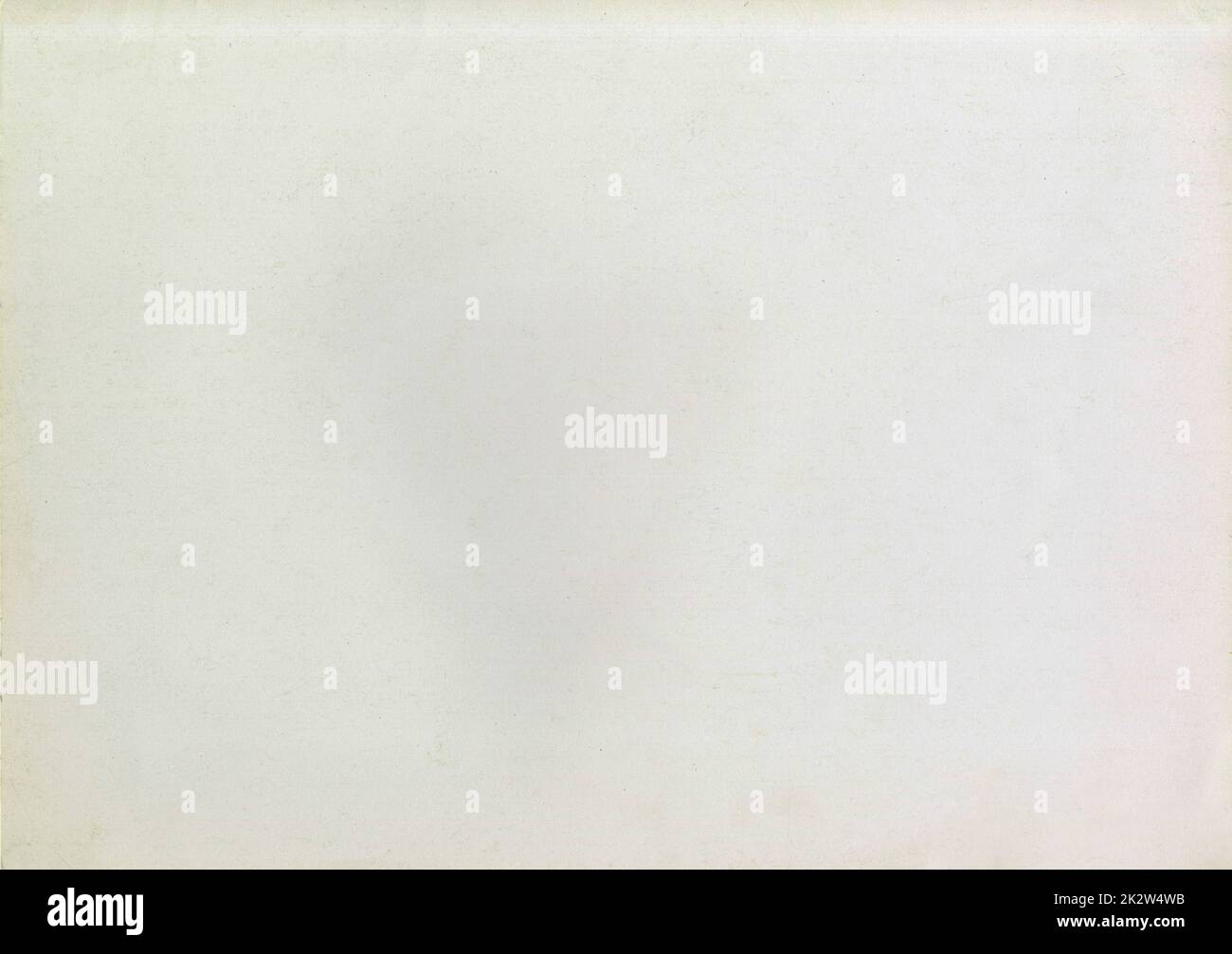 Hochwertiges, gealtertes Papier Texturhintergrund Alt Gelblich, grau, unbeschichtet, fein körniges, glattes Feinpapier mit Staubpartikeln Kopierraum für Text für Präsentationen oder Tapeten, Design-Materialmodell Stockfoto
