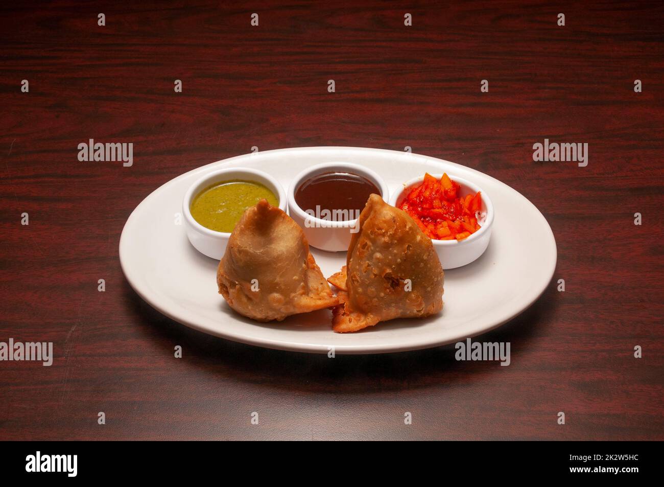 Indisches Gemüse-Samosa Stockfoto