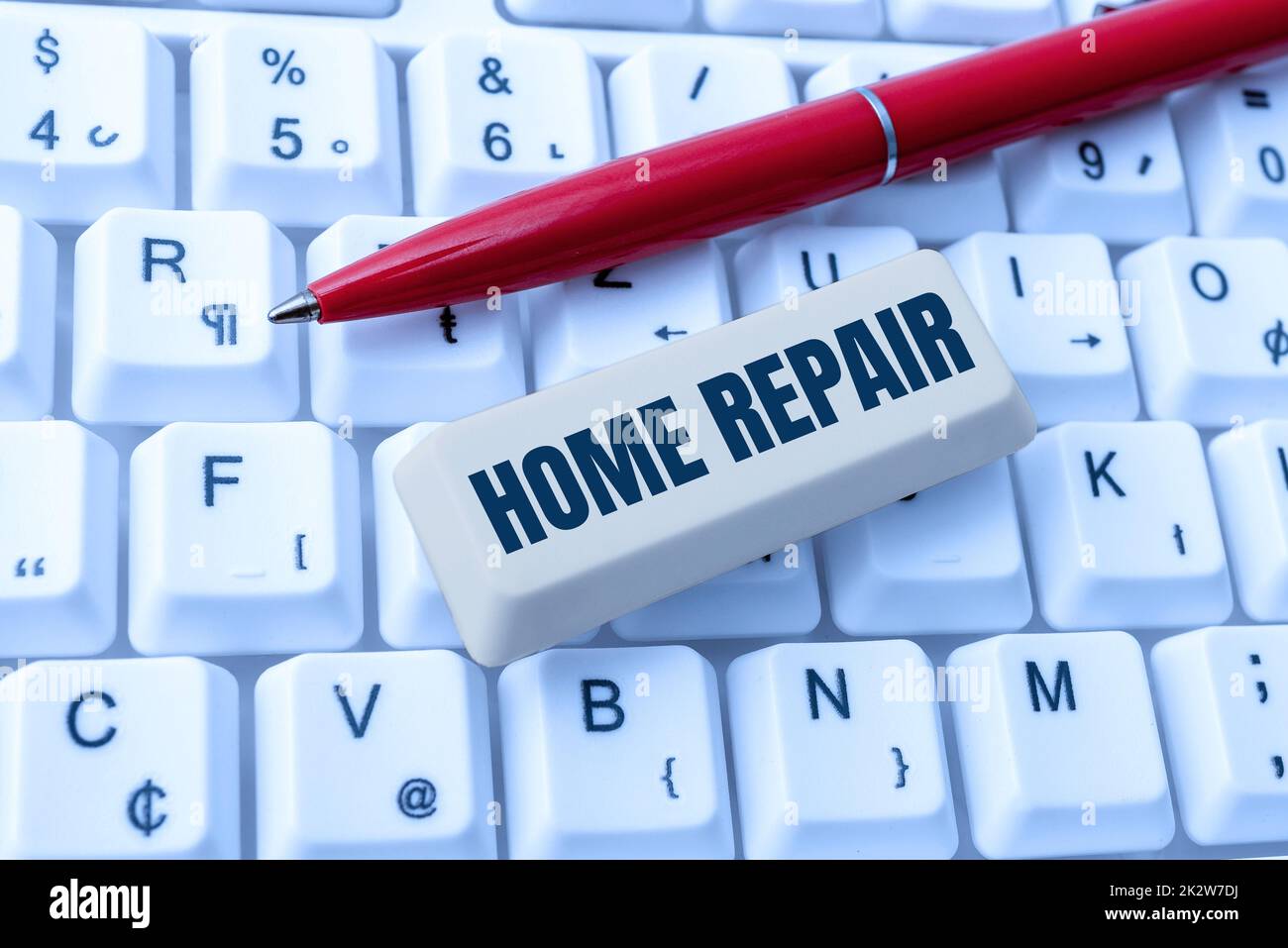 Schild mit der Anzeige „Hausreparatur“. Internet-Konzept Wartung oder Verbesserung Ihres eigenen Hauses durch selbst mit Tools -48775 Stockfoto
