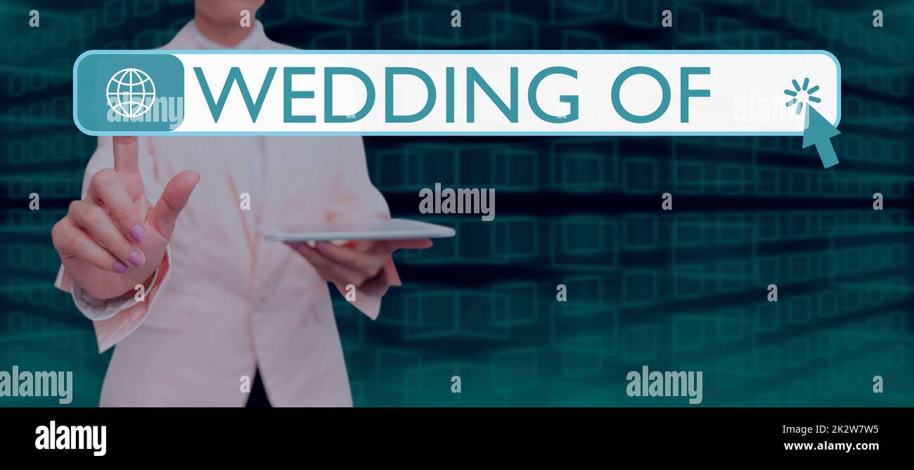 Textunterschrift für Hochzeit von. Internet Concept verkündet diesen Mann und jetzt als verheiratetes Paar für immer Geschäftsmann im Anzug, der ein Tablet hält, symbolisiert erfolgreiche Teamarbeit. Stockfoto