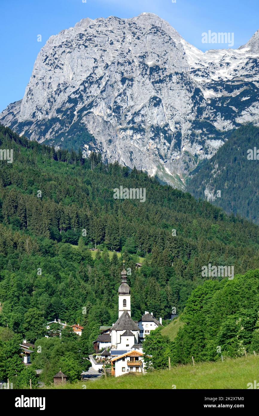 Deutschland, Bayern, Landkreis Berchtesgaden, Berchtesgadener Alpen, Ramsau, Kirche St. Sebastian, Nationalpark, Reiter Alpen, Landschaft Stockfoto