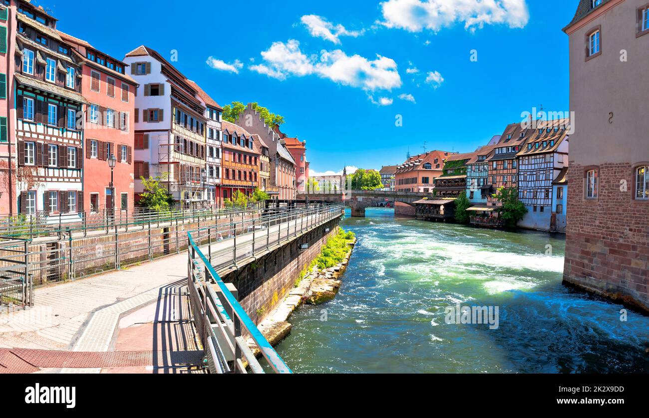 Stadt Straßburger Kanal und historische Architektur in historischen kleinen französischen Vierteln Stockfoto