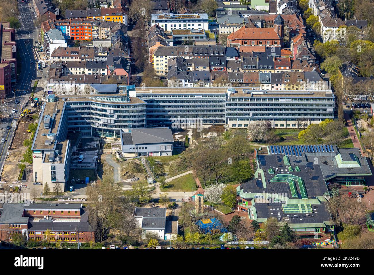 Luftbild, Hallenbad Nordbad und Arbeitsagentur Dortmund, Nordmarkt, Dortmund, Ruhrgebiet, Nordrhein-Westfalen, Deutschland, Bathhouse, Stockfoto