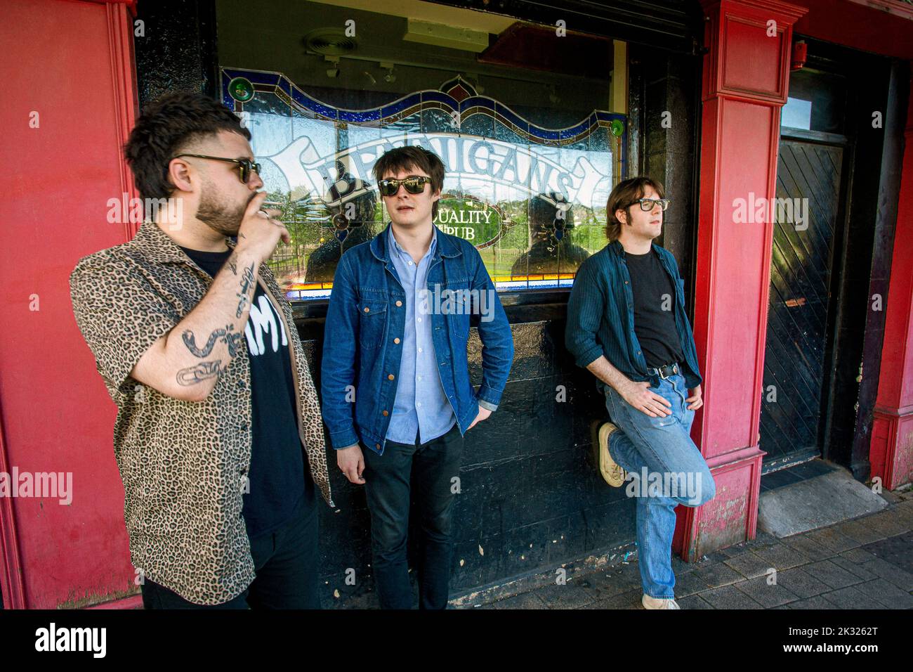 Derrys vielversprechendste neue Punk-Band, TOUTS , Londonderry, Derry, Nordirland. Stockfoto